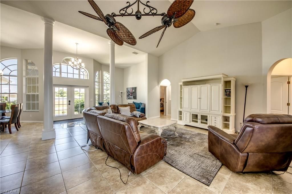 2319 NE 19th St , Cape Coral, FL 33909 Photo