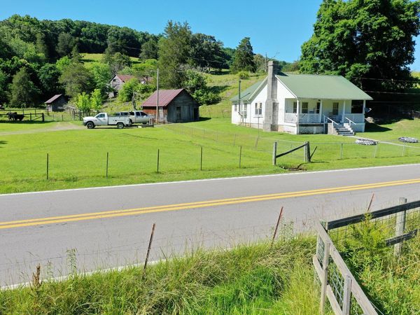 3956 Mulberry Gap Road, Sneedville, TN 37869
