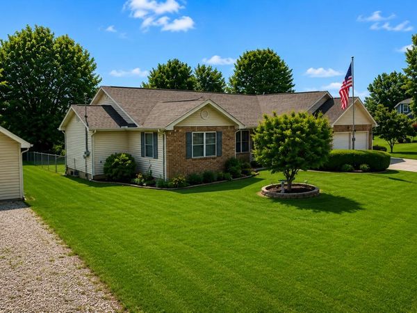105 Ridgefield Drive, Dandridge, TN 37725