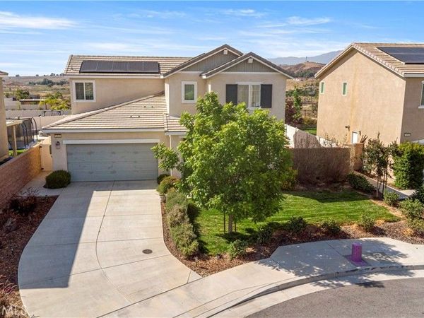 1032 Marigold Court, Calimesa, CA 92320