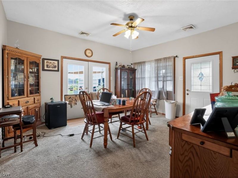 1403 Baird Avenue, Cambridge, OH 43725 Photo 10