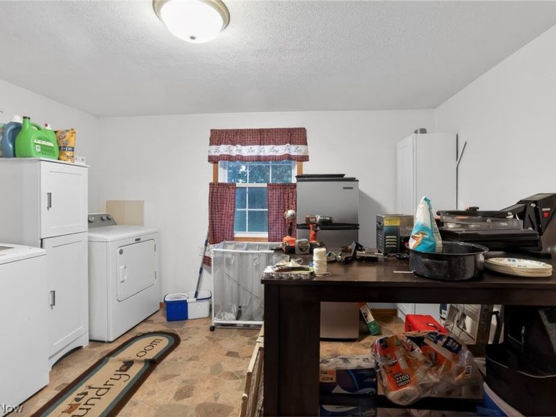 1403 Baird Avenue, Cambridge, OH 43725 Photo 17