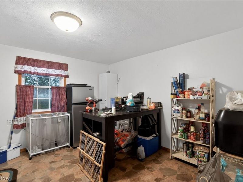 1403 Baird Avenue, Cambridge, OH 43725 Photo 18