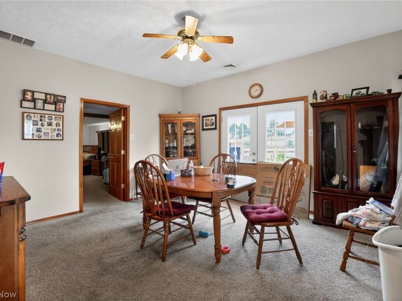 1403 Baird Avenue, Cambridge, OH 43725 Photo 9