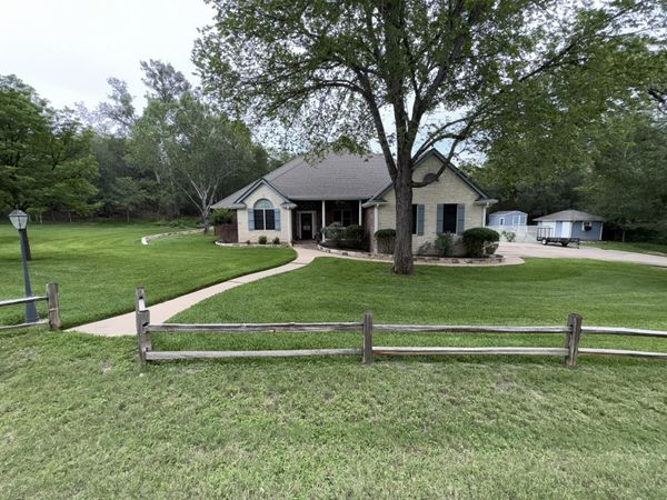 179 Mokuleia CIR , Bastrop, TX 78602