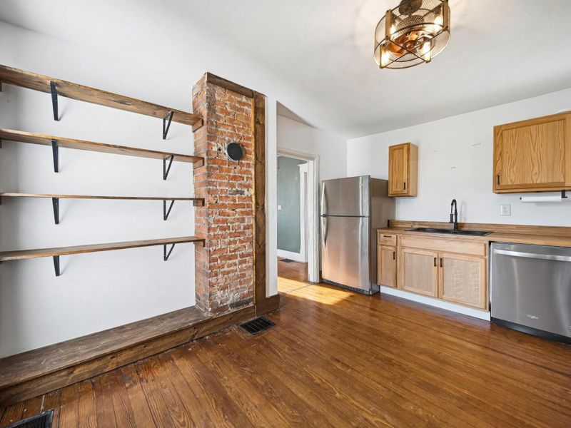 123 W Corwin Street, Circleville, OH 43113 Photo 9