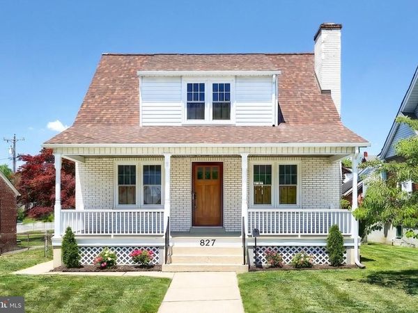 827 CHESTNUT STREET, COLUMBIA, PA 17512