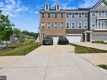 3822 POLO PLACE, UPPER MARLBORO, MD 20772