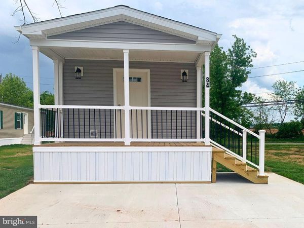 84 ERLE AVENUE , ELIZABETHTOWN, PA 17022
