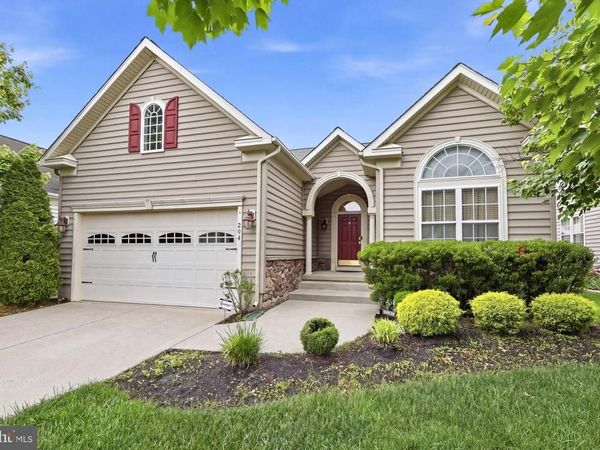 204 HEARTHSTONE DRIVE , BERLIN, NJ 08009