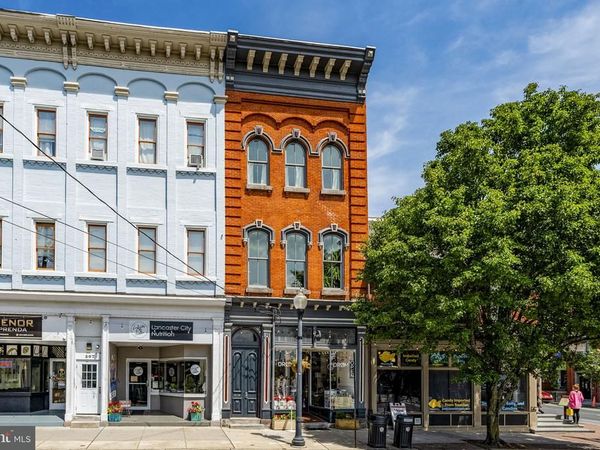 305 N QUEEN STREET, LANCASTER, PA 17603