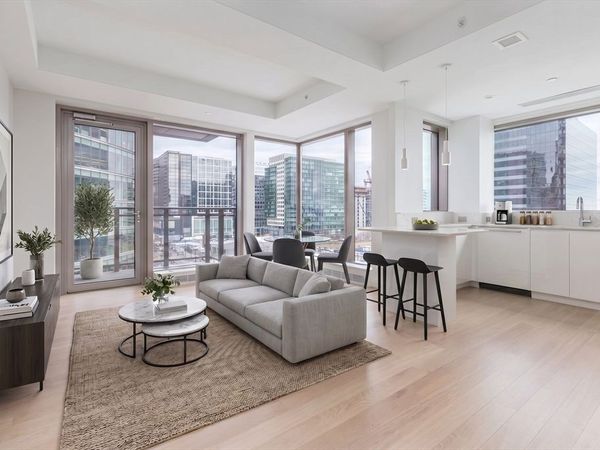 133 Seaport Blvd, Unit 902, Boston, MA 02210