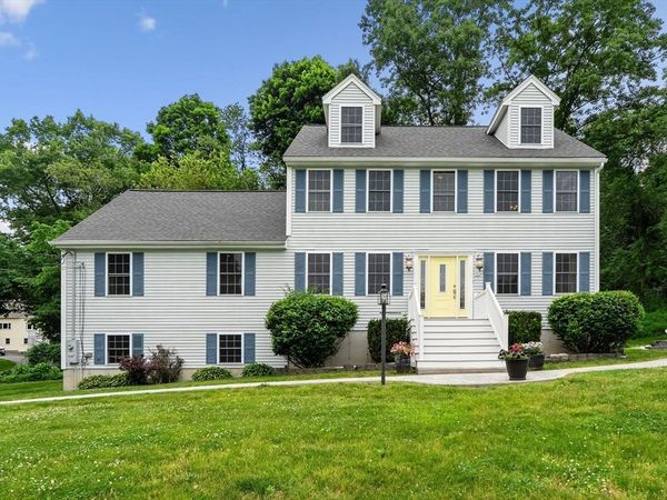 62 Coffey Ave, Haverhill, MA 01835