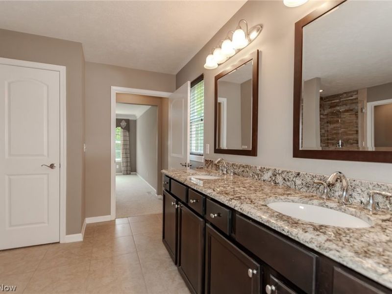 8375 Raleigh Place, Concord Township, OH 44077 Photo 37