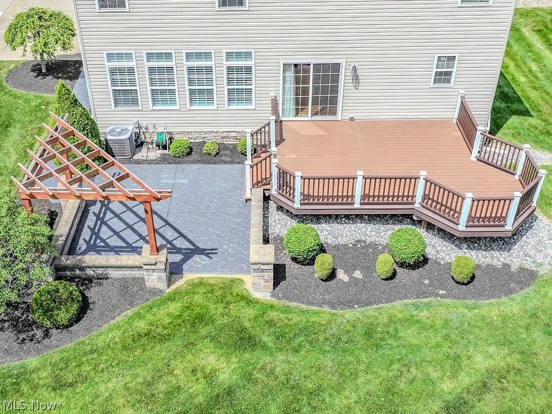 8375 Raleigh Place, Concord Township, OH 44077 Photo 4