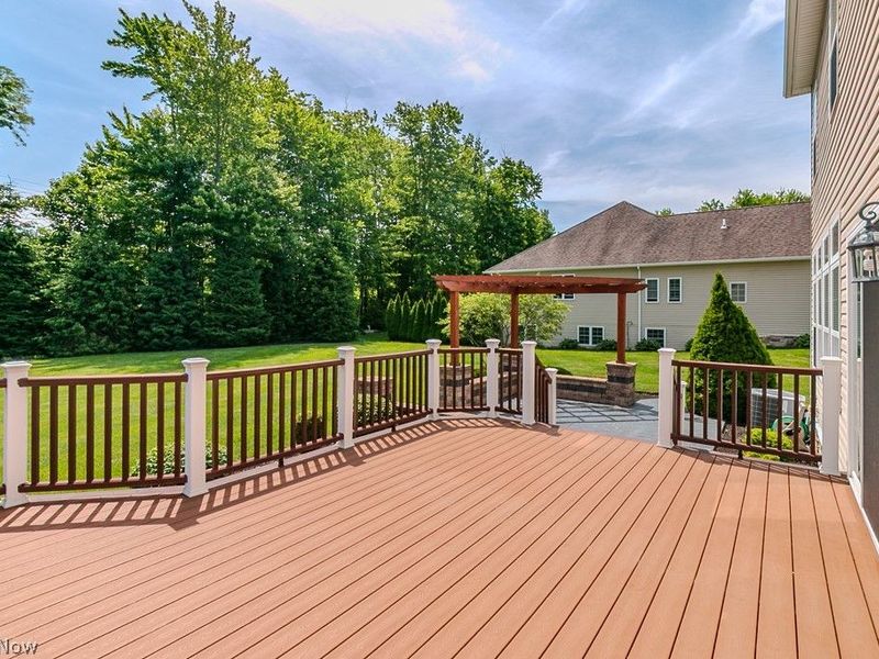 8375 Raleigh Place, Concord Township, OH 44077 Photo 9