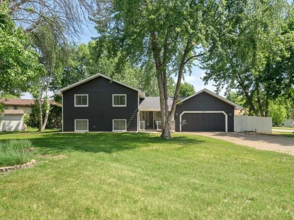 7712 N College Park Drive, Brooklyn Park, MN 55445