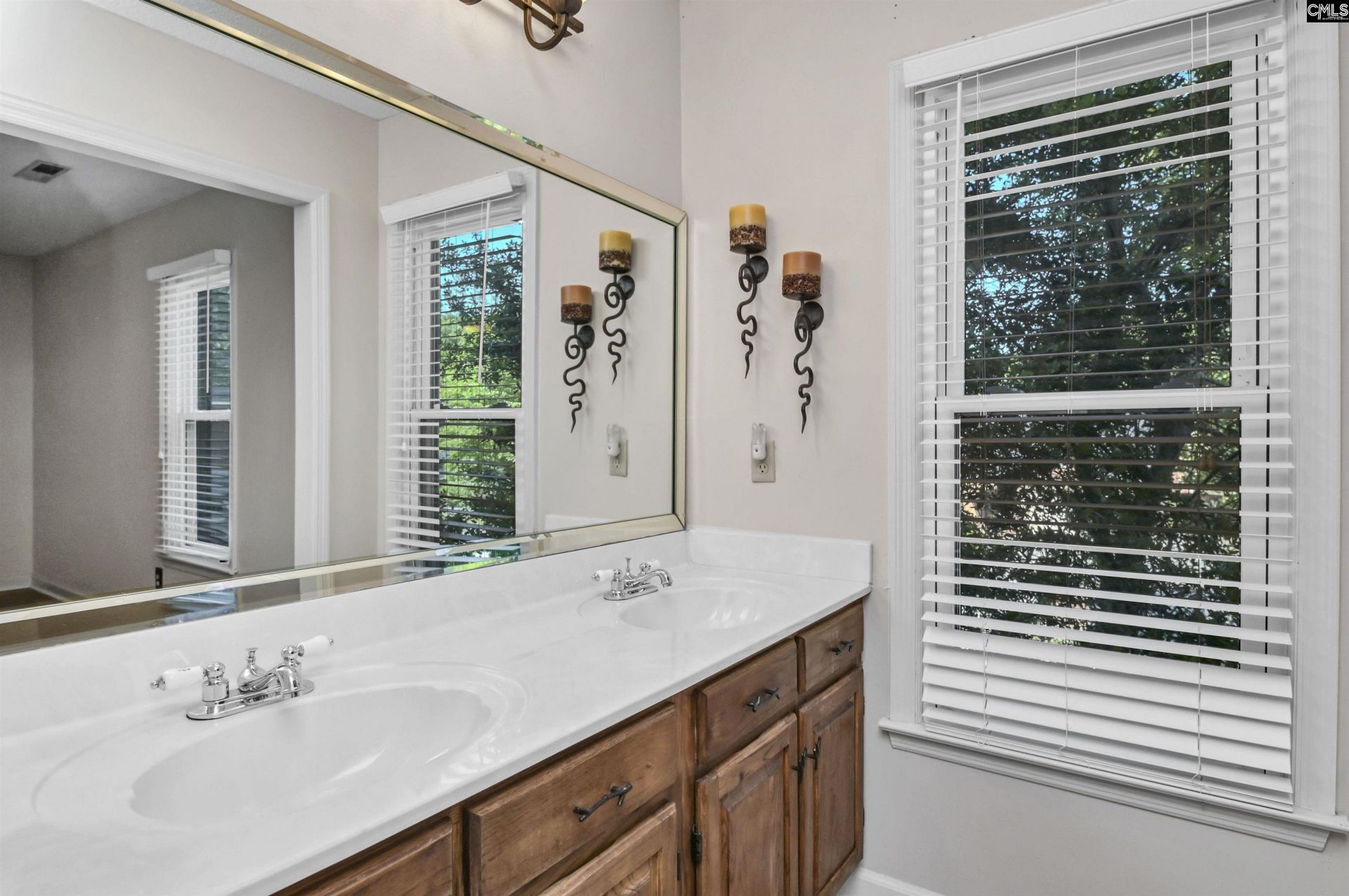 121 Wandering Brook Road  Photo 45