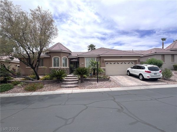 8313 Weeping Springs Avenue , Las Vegas, NV 89131