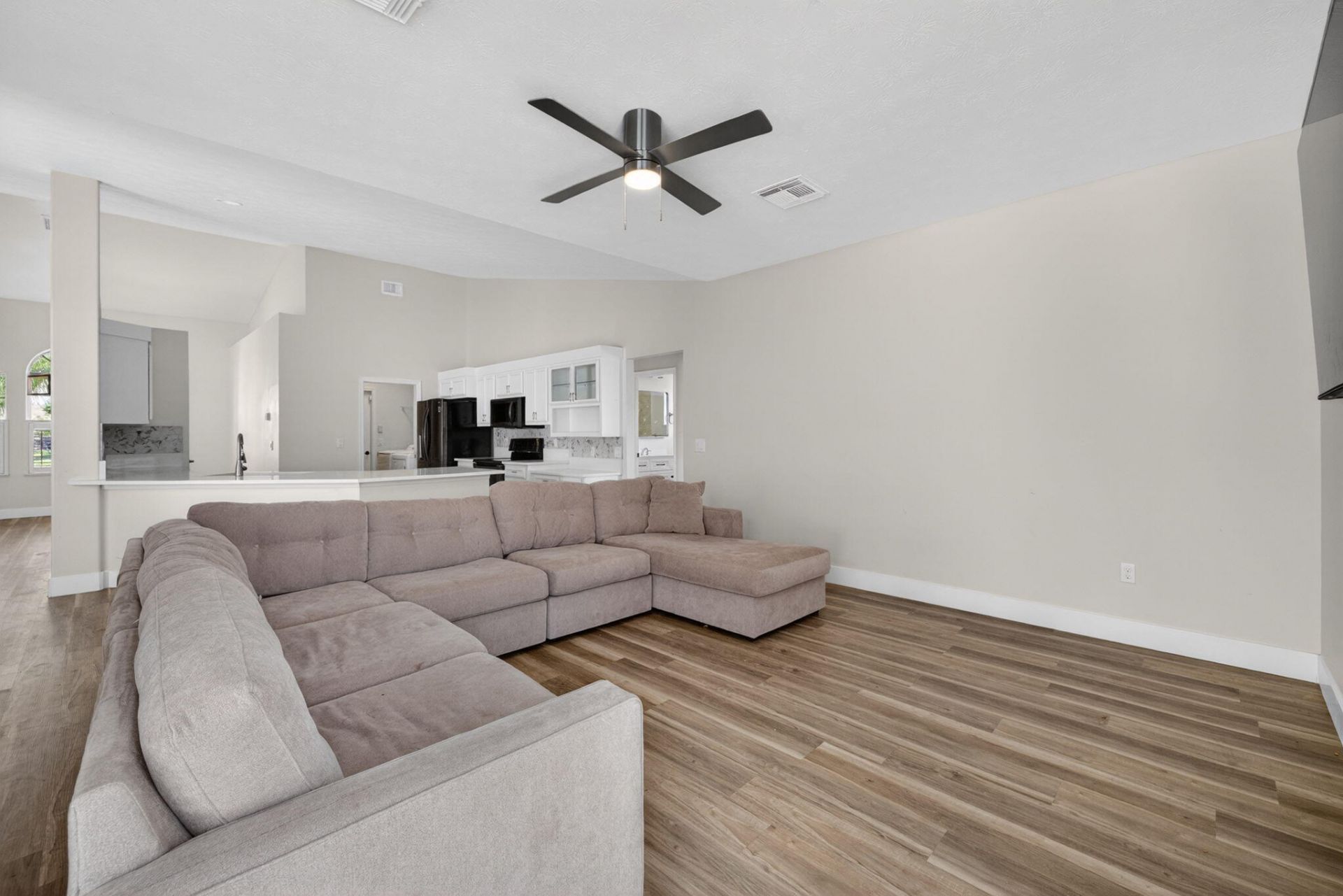 6122 NW Daroco Terrace, Port Saint Lucie, FL 34986 Photo