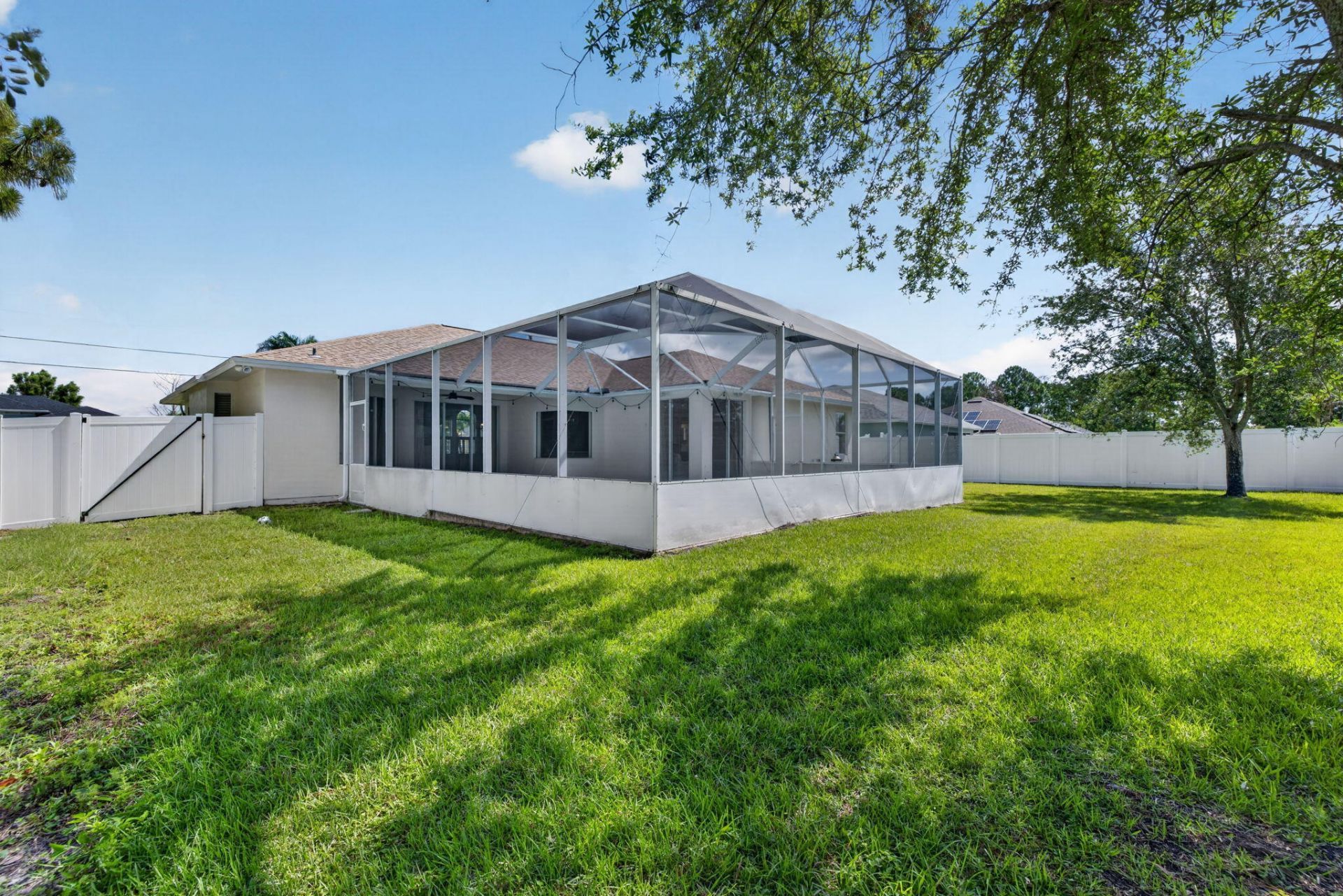 6122 NW Daroco Terrace, Port Saint Lucie, FL 34986 Photo