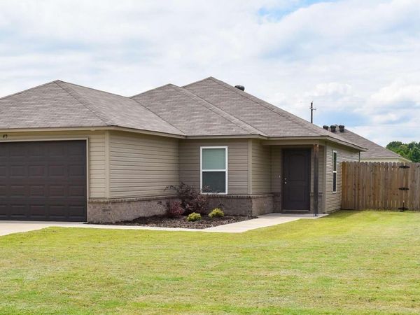 Conway, AR 72032