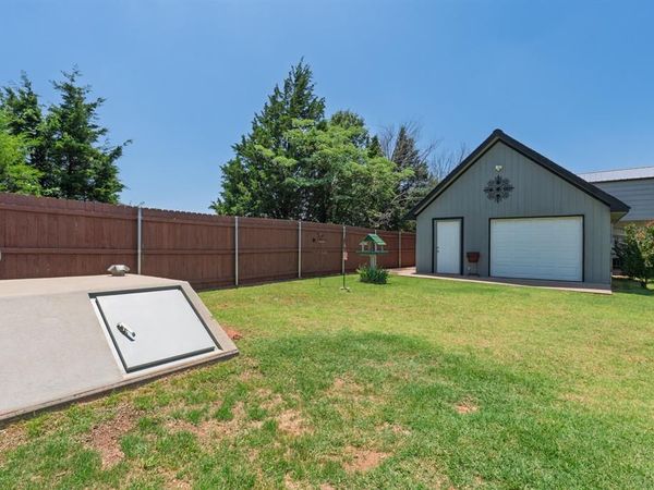 9677 Fawn Trail, Shawnee, OK 74804