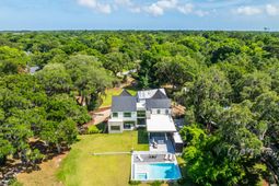 336 Coinbow Drive photo 4