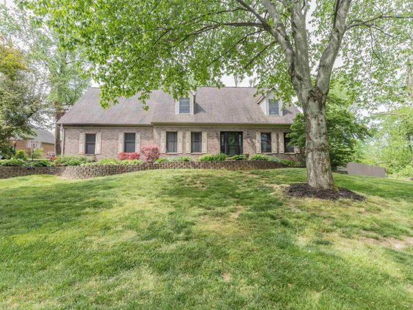 2511 Fuquay Road, Newburgh, IN 47630