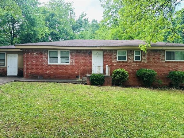 3724 Redan Road , Decatur, GA 30032