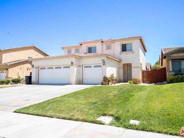 3056 Janine Avenue, Rosamond, CA 93560