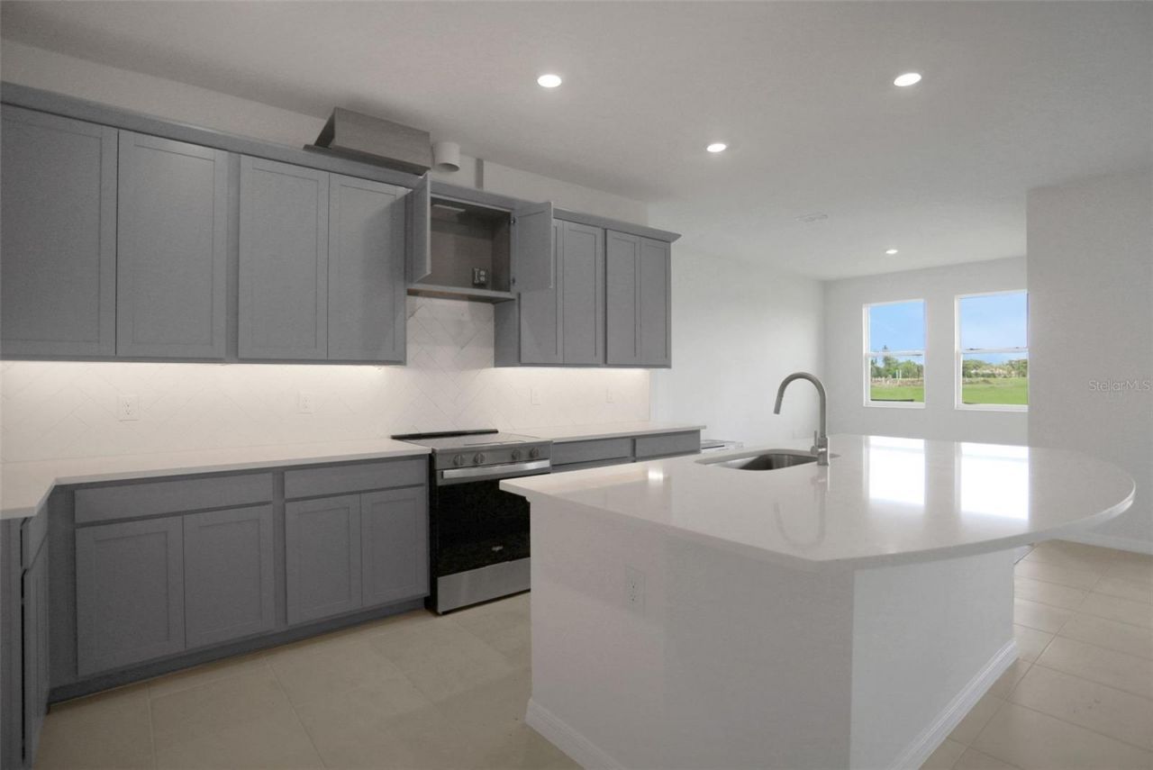 7422 Sea Manatee Street, Parrish, FL 34219 Photo