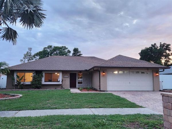15711 SCRIMSHAW DRIVE, TAMPA, FL 33624