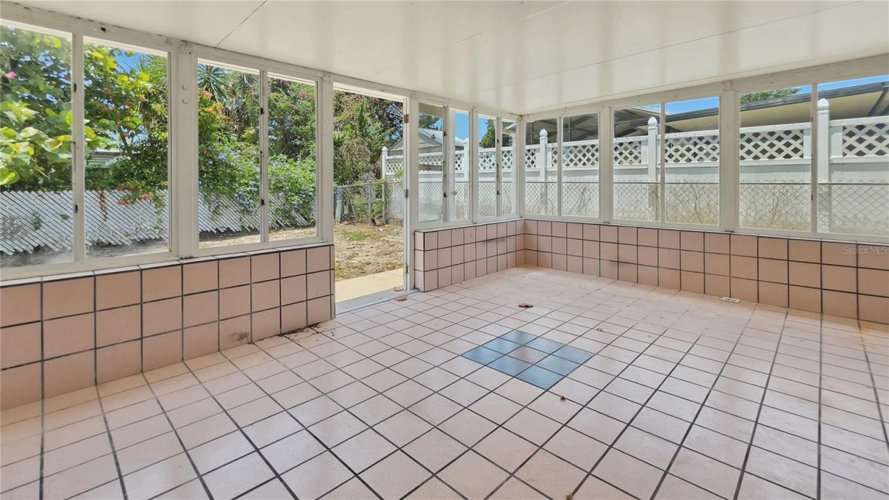 6250 Flag Drive, New Port Richey, FL 34653 Photo