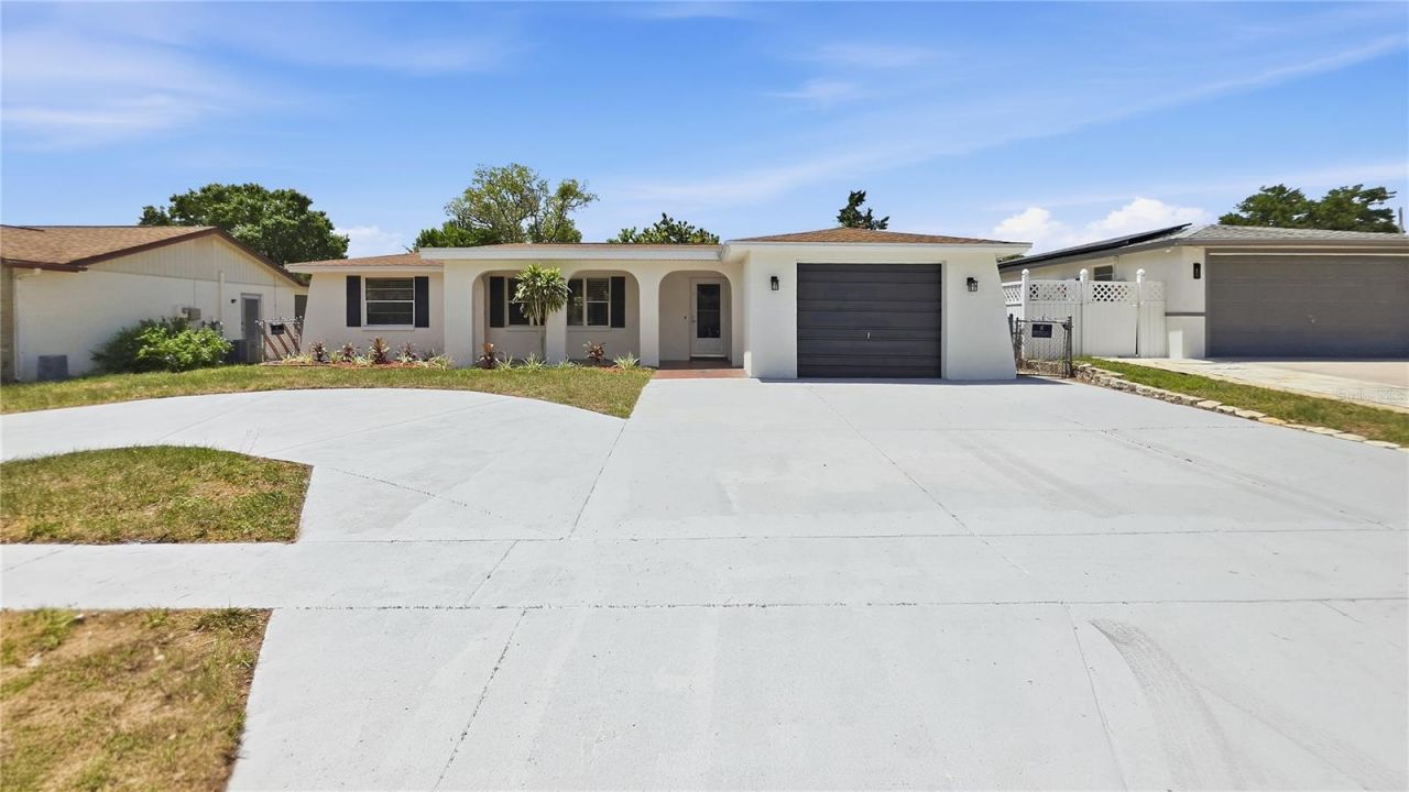 6250 Flag Drive, New Port Richey, FL 34653 Photo