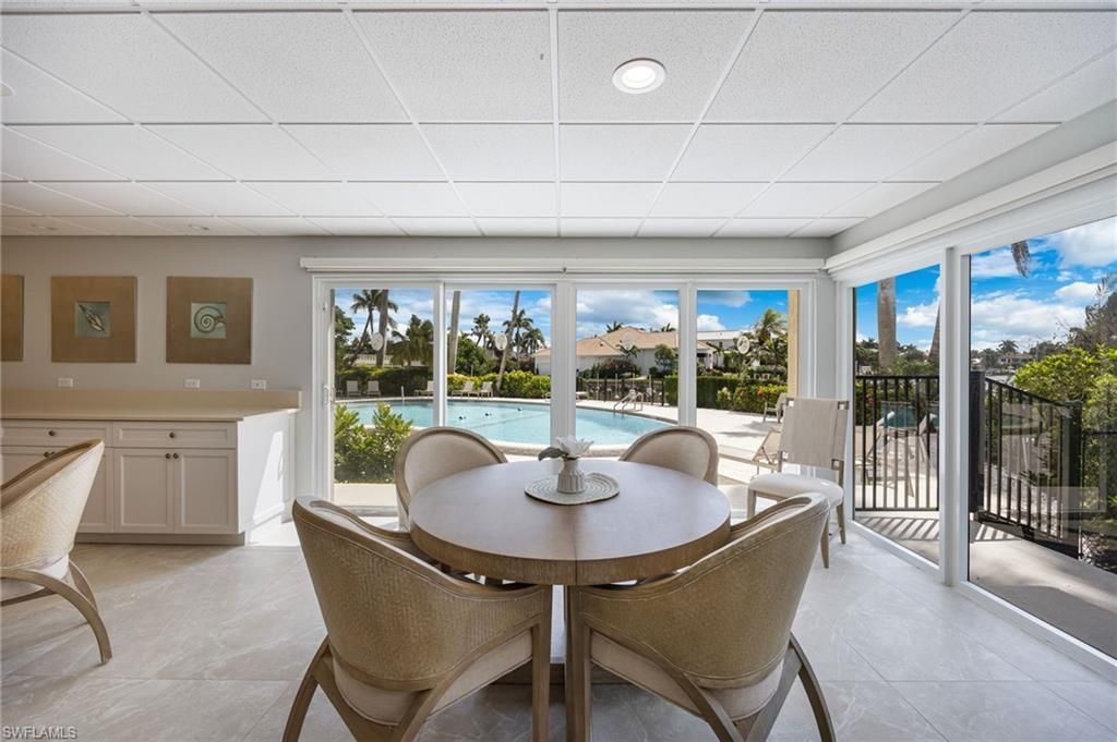 2150 Gulf Shore Blvd N, Unit 411, Naples, FL 34102 Photo