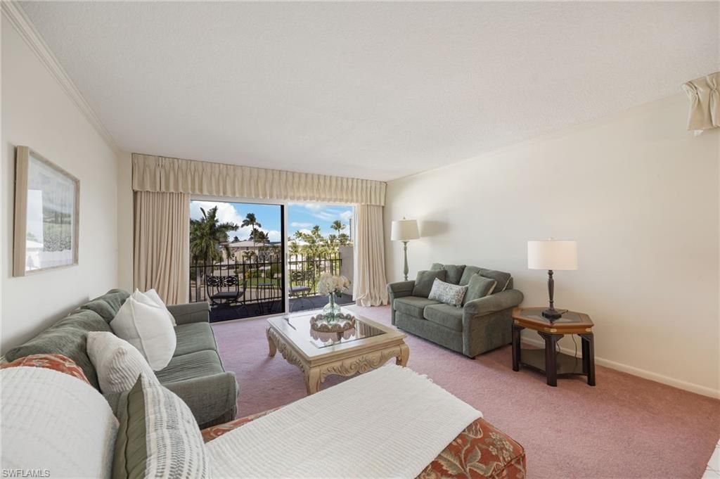2150 Gulf Shore Blvd N, Unit 411, Naples, FL 34102 Photo