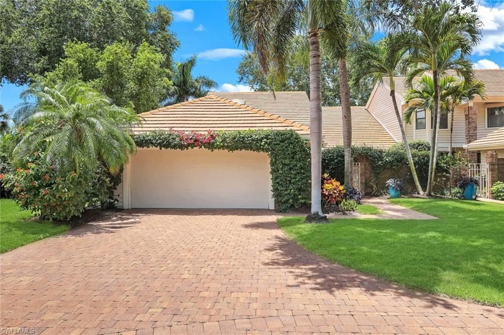6619 Trident Way , Naples, FL 34108 Photo