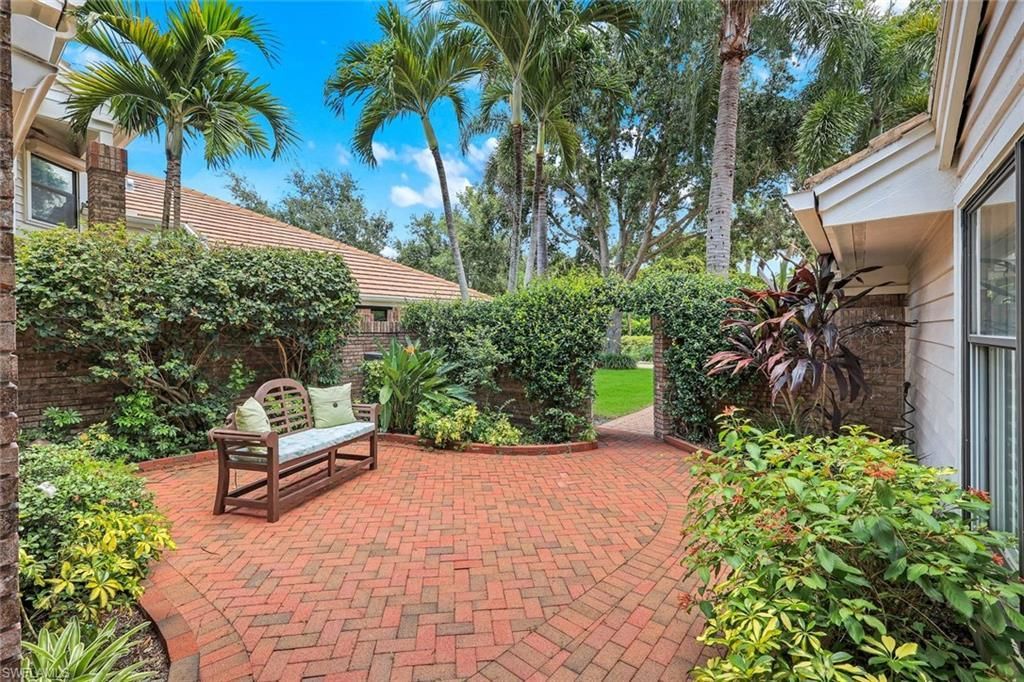 6619 Trident Way , Naples, FL 34108 Photo