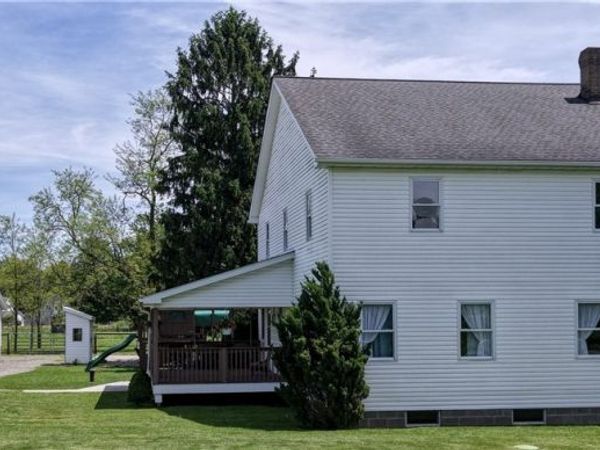 17031 Tavern Road , Middlefield, OH 44062