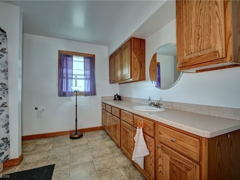 17031 Tavern Road, Middlefield, OH 44062 Photo 15