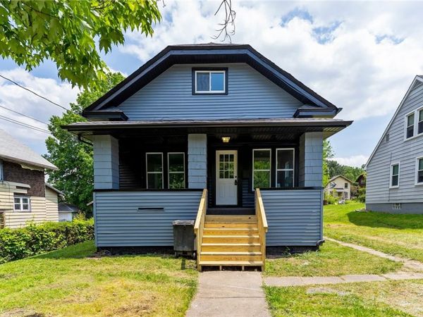 615 Park Ave, Farrell, PA 16121