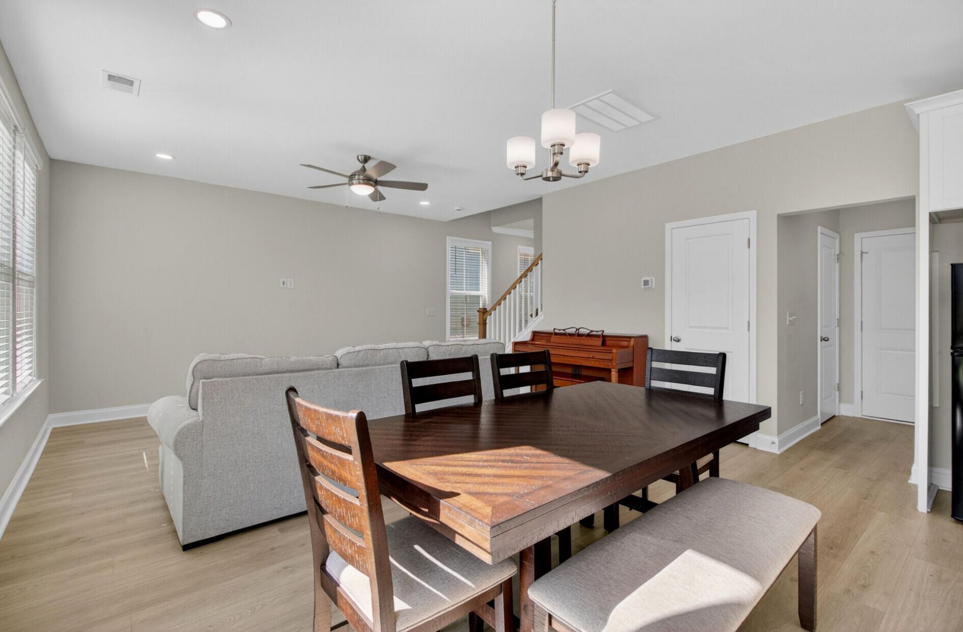 490 Eagleview Drive Photo 9