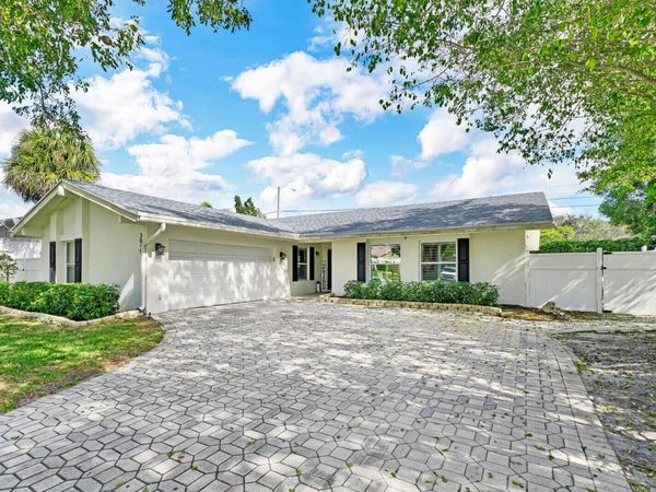 3048 NW 25th Way, Boca Raton, FL 33434