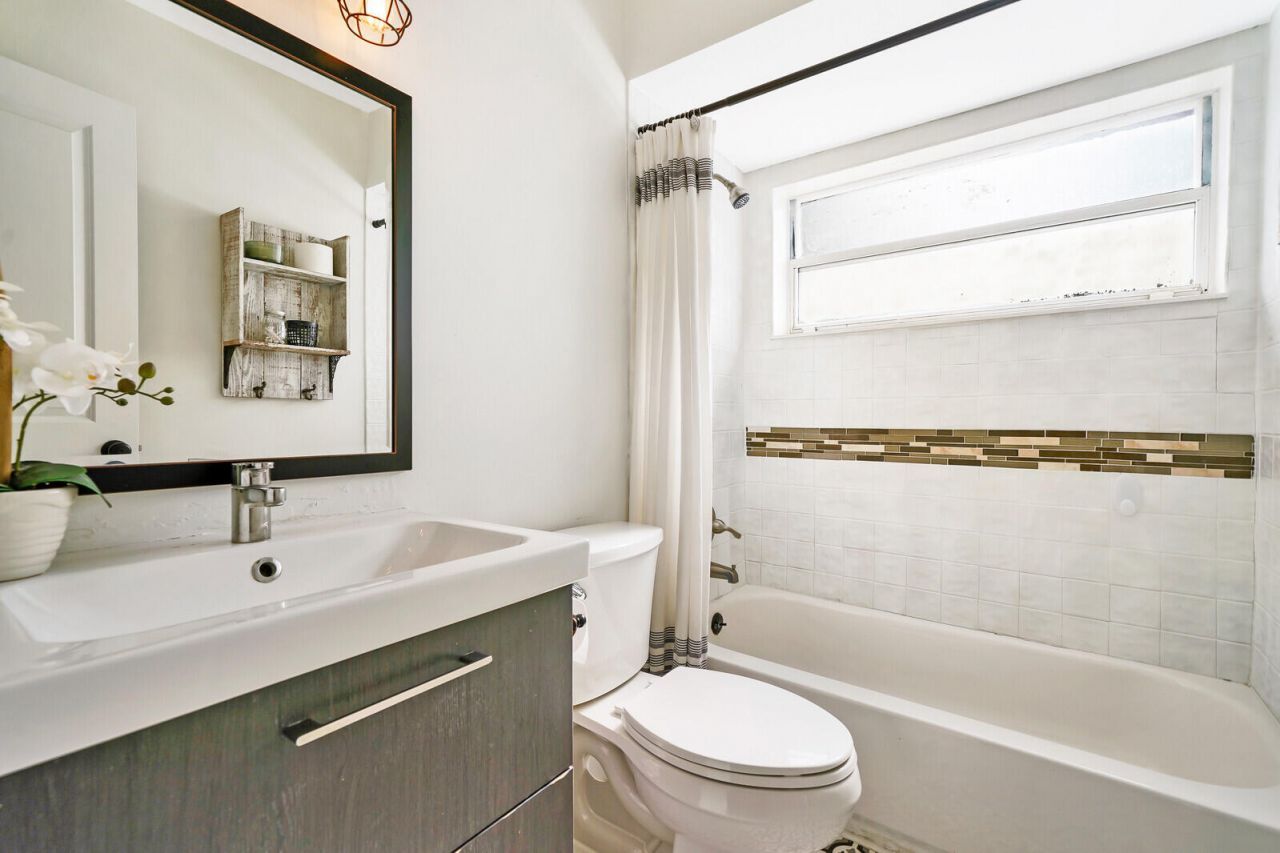 3048 NW 25th Way, Boca Raton, FL 33434 Photo