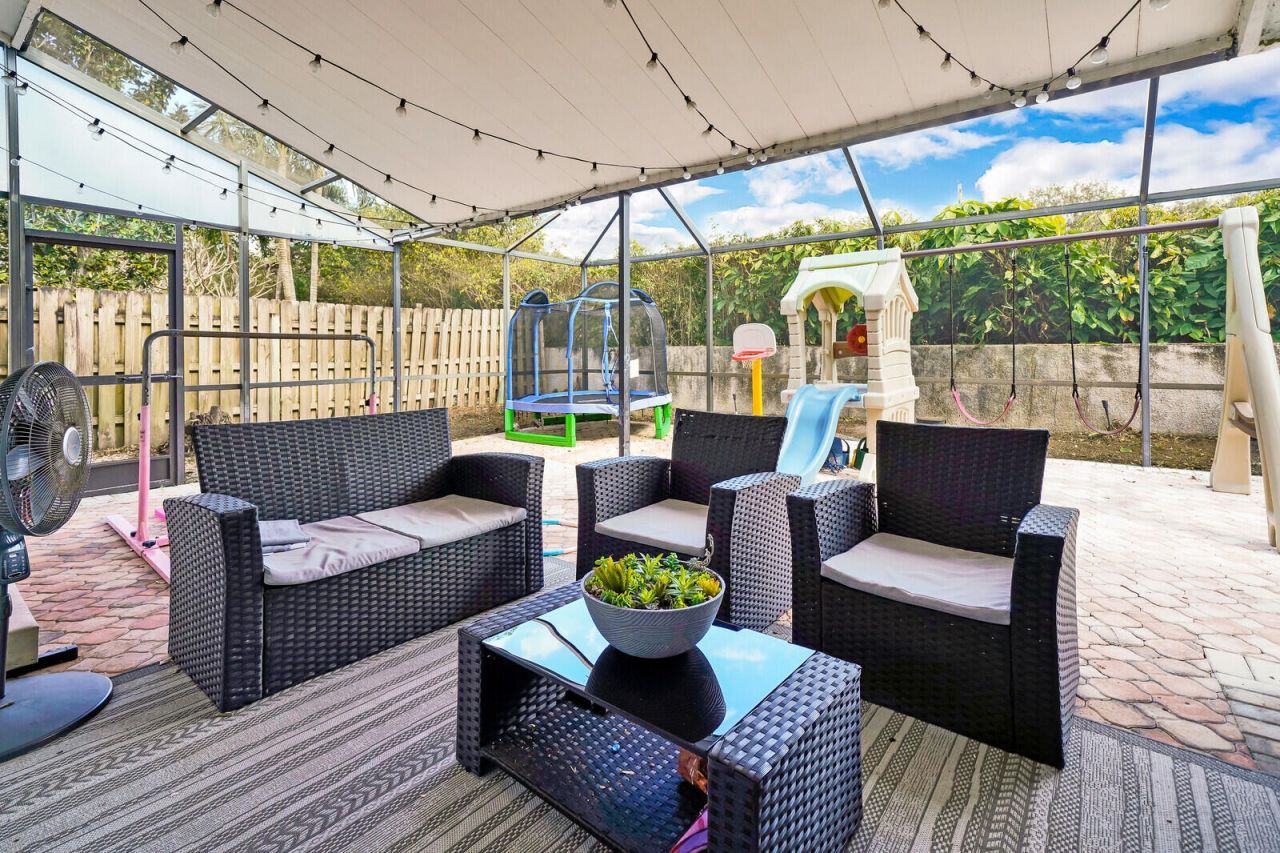 3048 NW 25th Way, Boca Raton, FL 33434 Photo