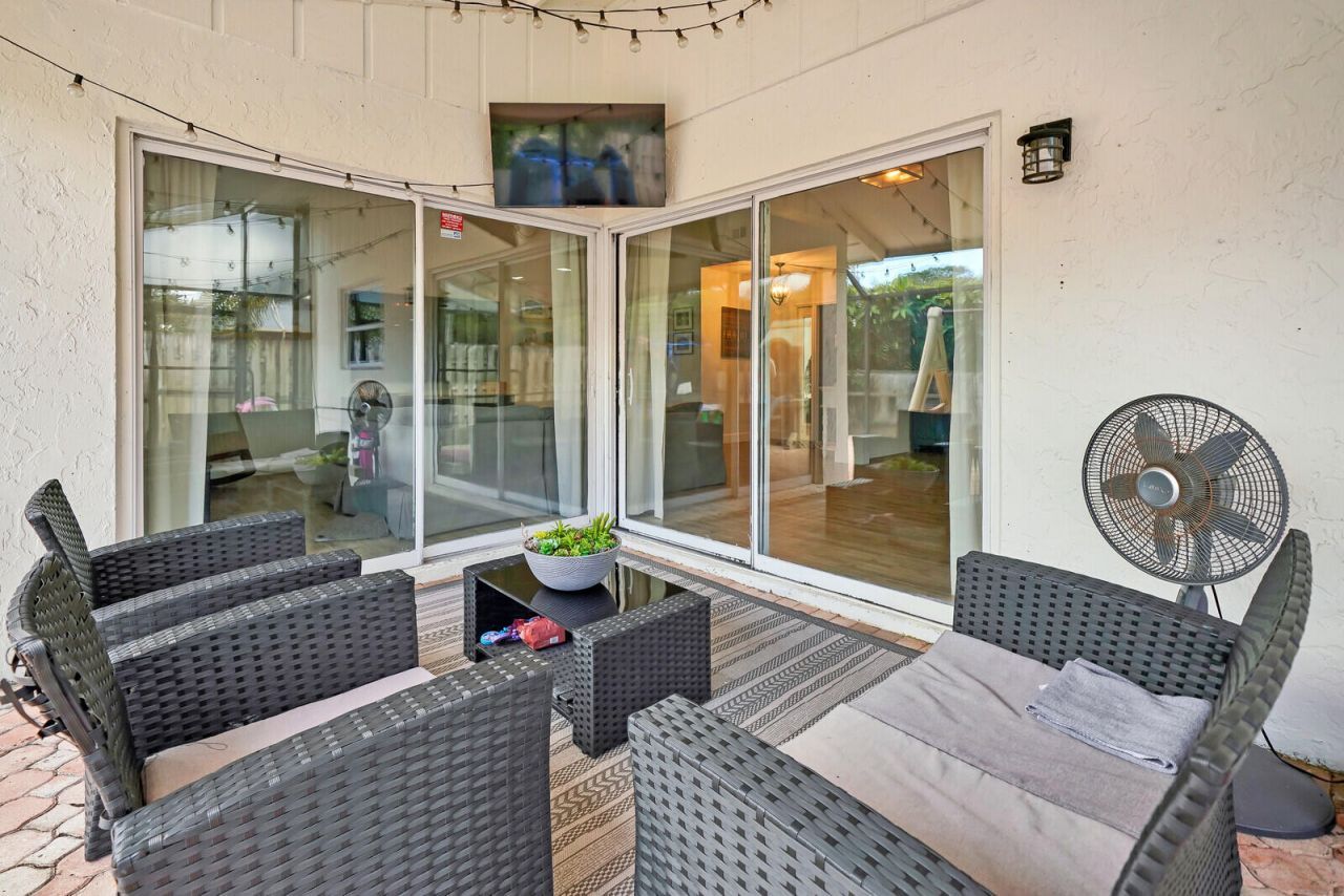 3048 NW 25th Way, Boca Raton, FL 33434 Photo