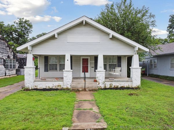 1414 E 8th Street , Okmulgee, OK 74447