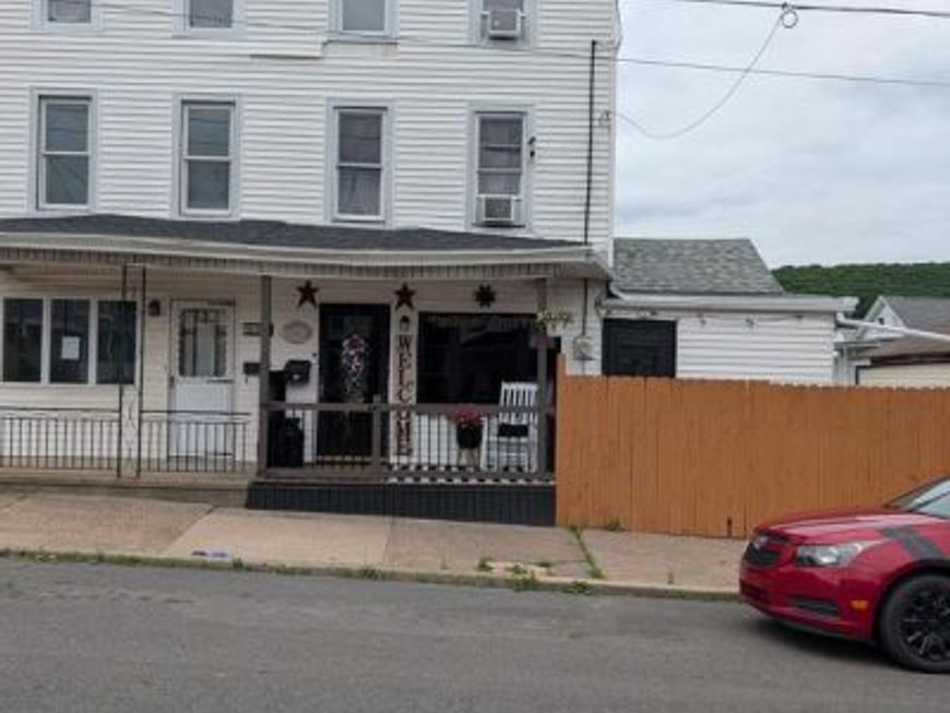 331 E 3rd Street , Mount Carmel, PA 17851 Main Photo