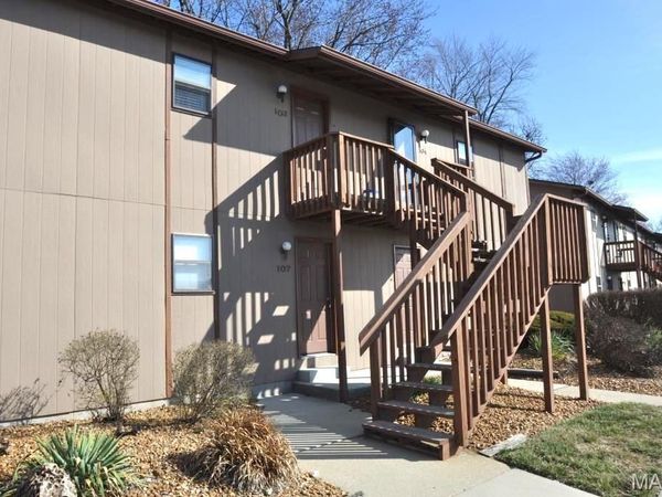 109 ASHLEY Drive , Fairview Heights, IL 62208